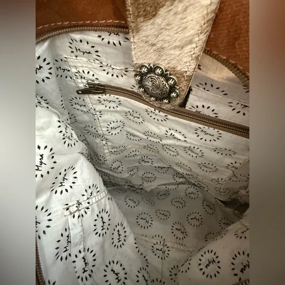 Myra Bag- Tea Rose Tote Bag - Picture 6 of 16